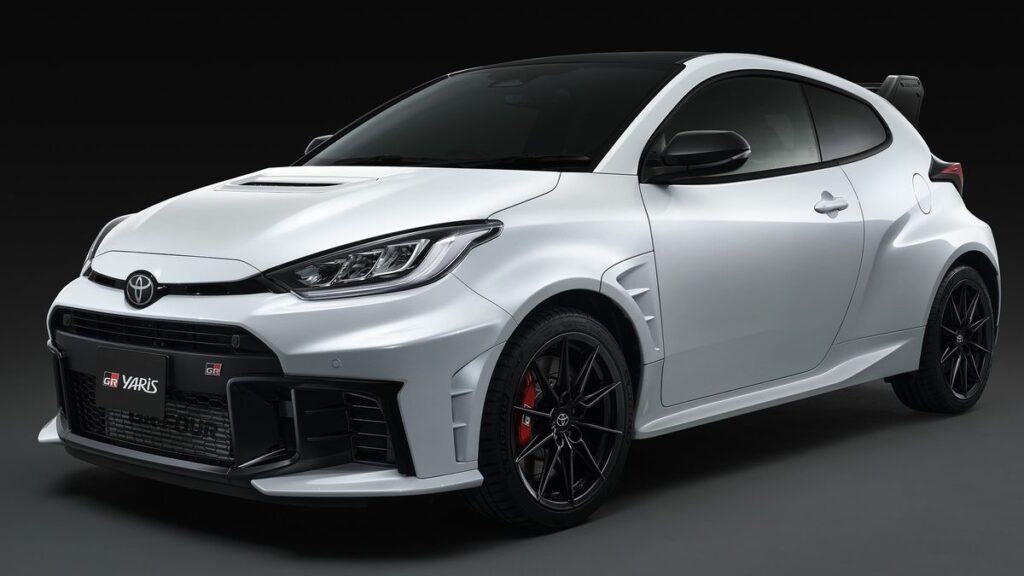 Toyota Luncurkan Paket Khusus GR Yaris: Desain Lebih Agresif dan Sporty!